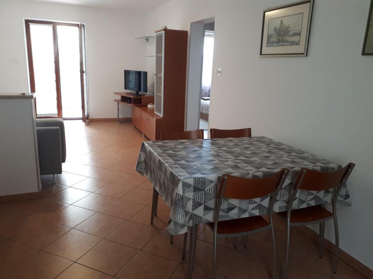 Apartment Lea Црес Экстерьер фото