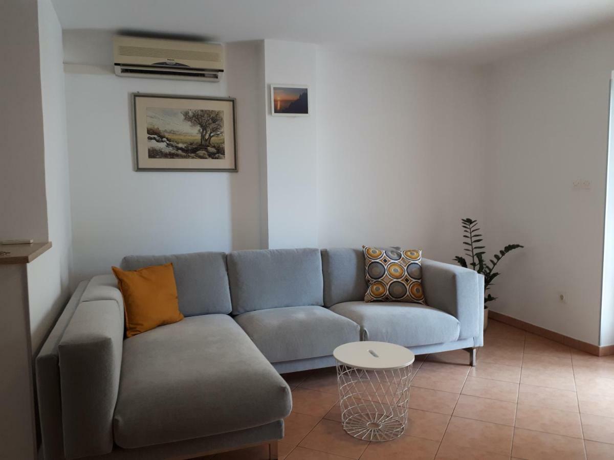 Apartment Lea Црес Экстерьер фото